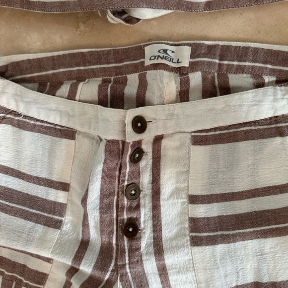 O’Neill pants and strapless top set - Picture 3 of 6